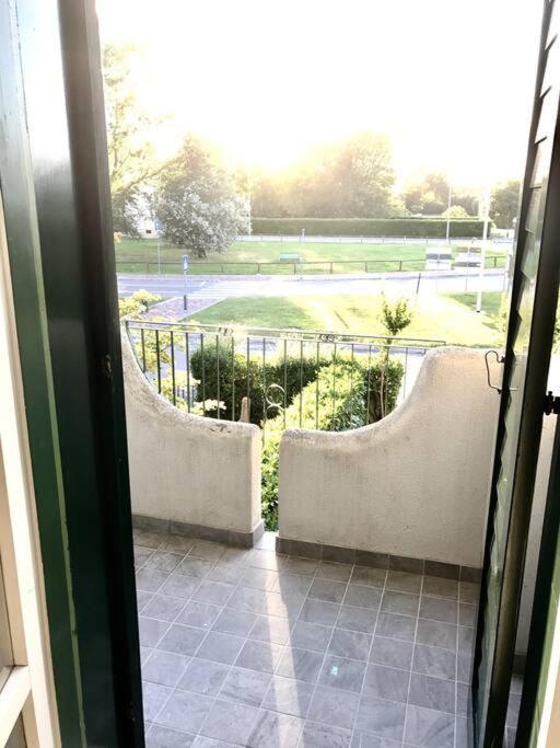 Villa A Due Piani Con Giardino E Piscina Duna Verde Exterior photo